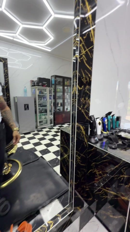 TikTok video thumbnail by barberohenry1