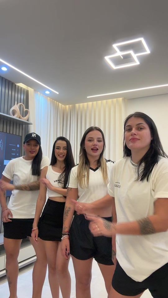 TikTok video thumbnail by flaviaejulia