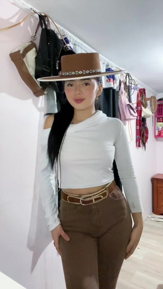 TikTok video thumbnail by parienta_herrera