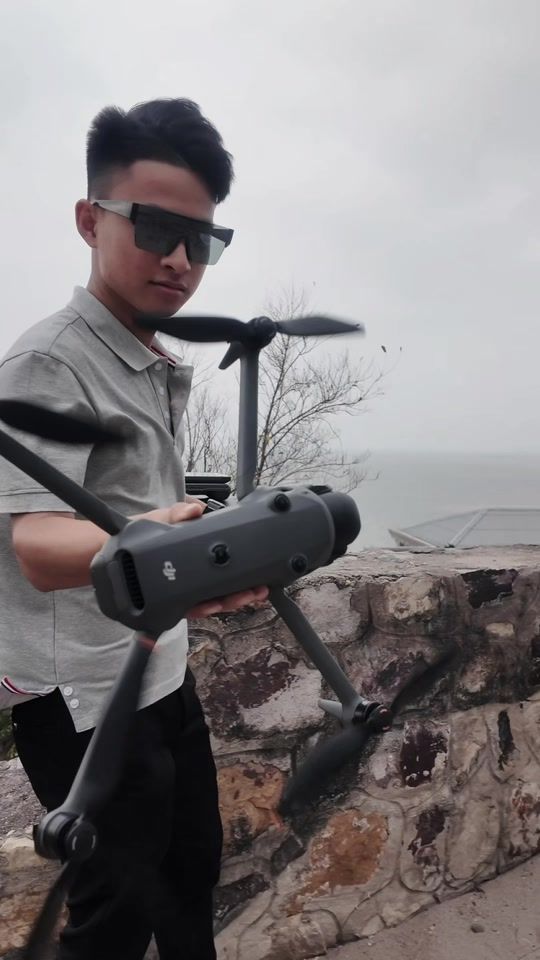 TikTok video thumbnail by phucbanflycam2k4