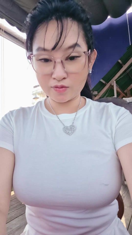 TikTok video thumbnail by ayouneedsomemilk