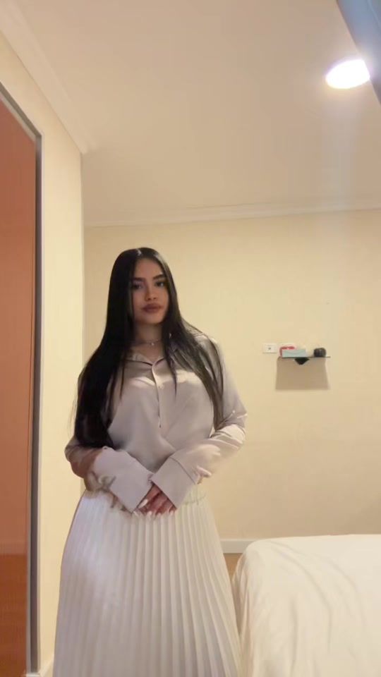 TikTok video thumbnail by neomi_6579