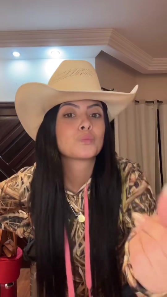 TikTok video thumbnail by maferribeiro13