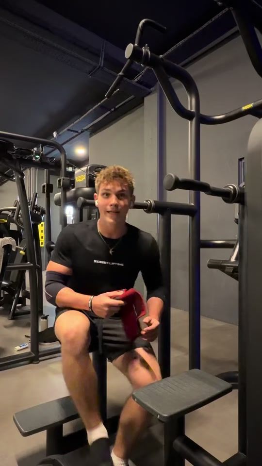 TikTok video thumbnail by manuel._.newcals