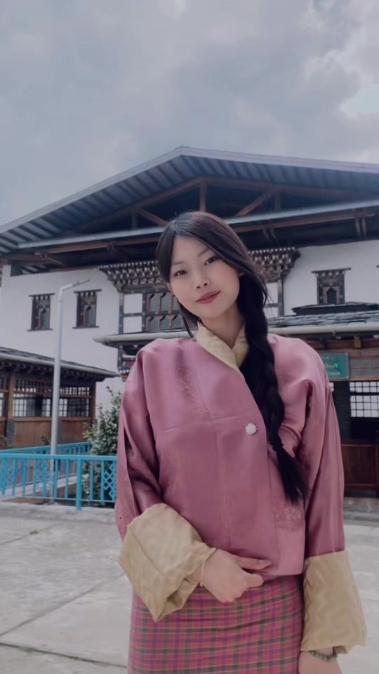 TikTok video thumbnail by yeatsho_doekar
