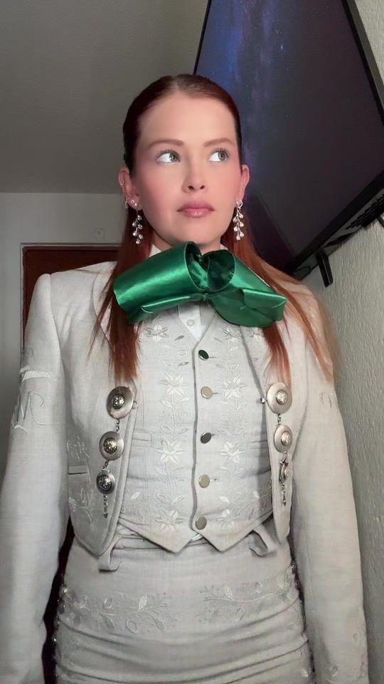 TikTok video thumbnail by lorelybarv