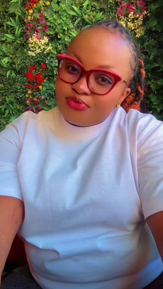 TikTok video thumbnail by hellenmoraa98