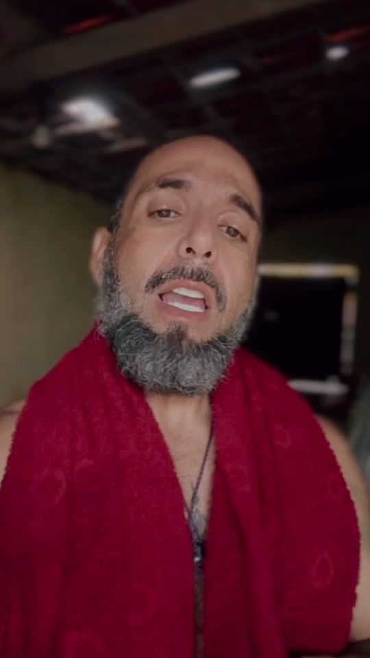 TikTok video thumbnail by eduardolevi_