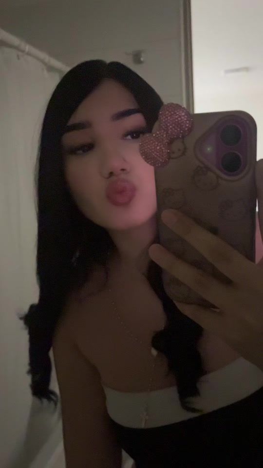 TikTok video thumbnail by carolinacass_