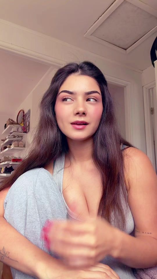 TikTok video thumbnail by valentinaelenaaa