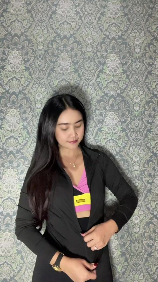 TikTok video thumbnail by amaliasyahputri