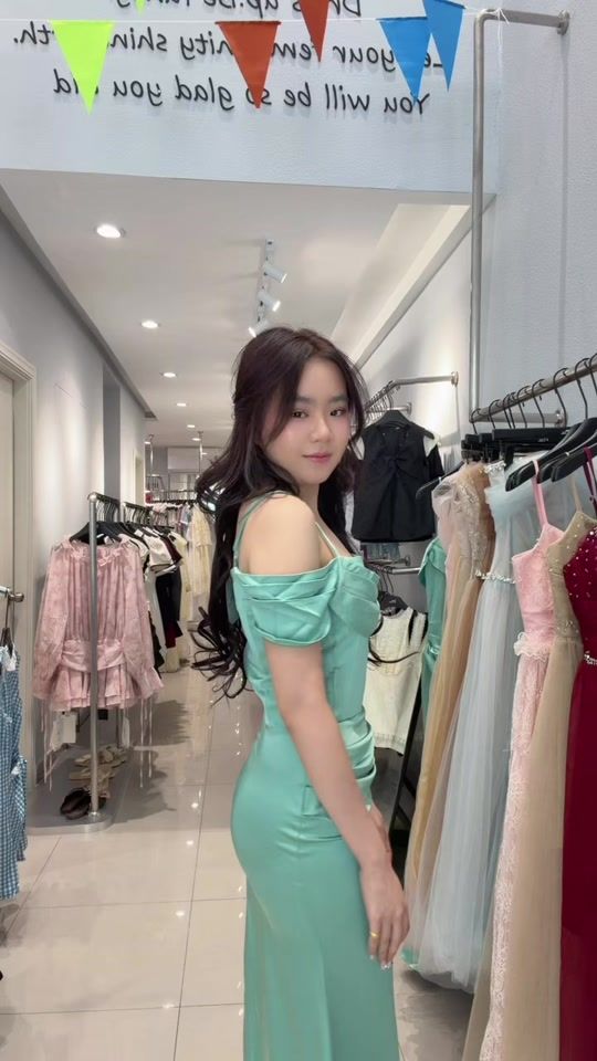 TikTok video thumbnail by imm_theclothing