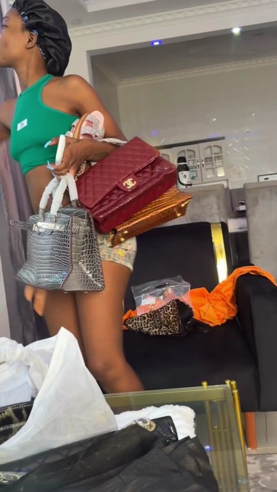 TikTok video thumbnail by chelarihanacaprice