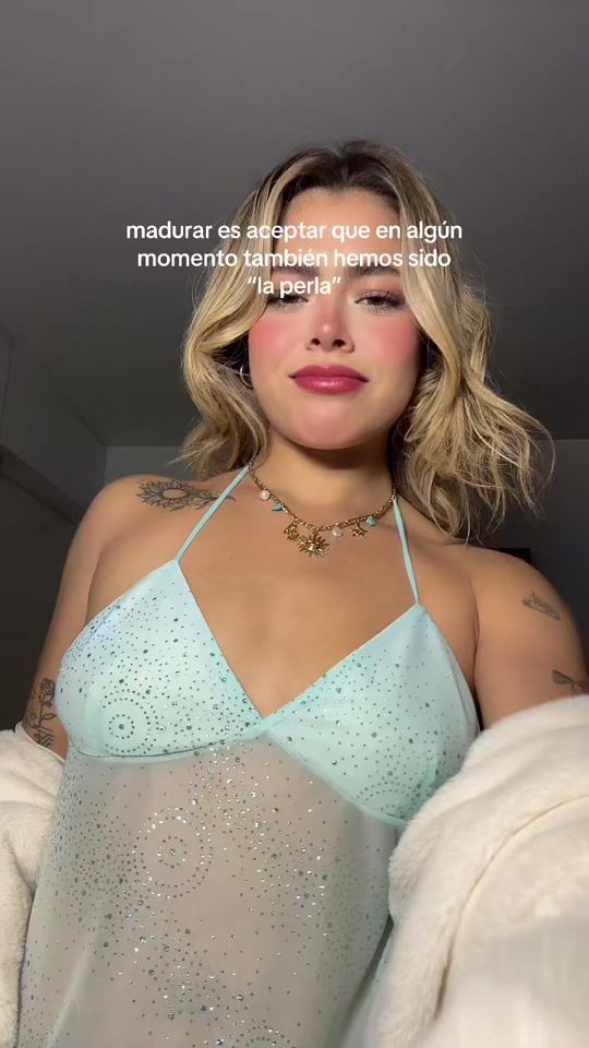 TikTok video thumbnail by sofiasantaella._