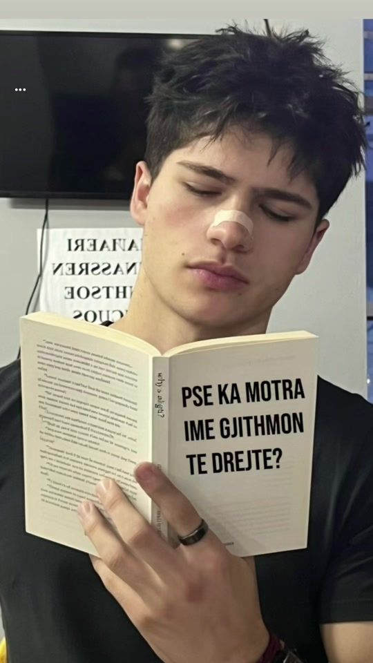 TikTok video thumbnail by heraferrunay_
