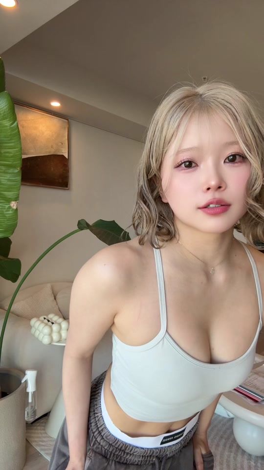 TikTok video thumbnail by hinach_0421