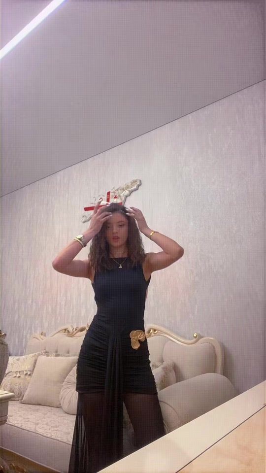 TikTok video thumbnail by eliavamariami