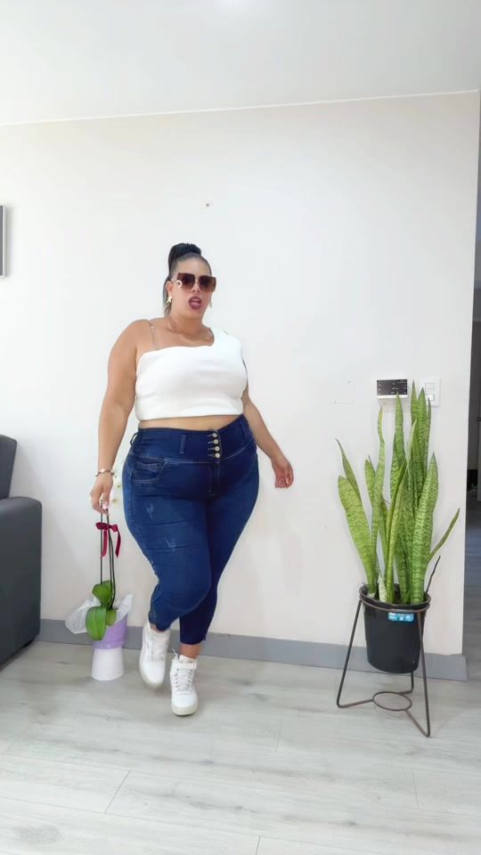 TikTok video thumbnail by destrellajeans