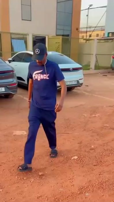 TikTok video thumbnail by oumar.lah63
