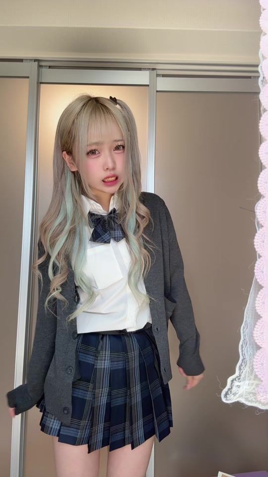 TikTok video thumbnail by abcde.adt