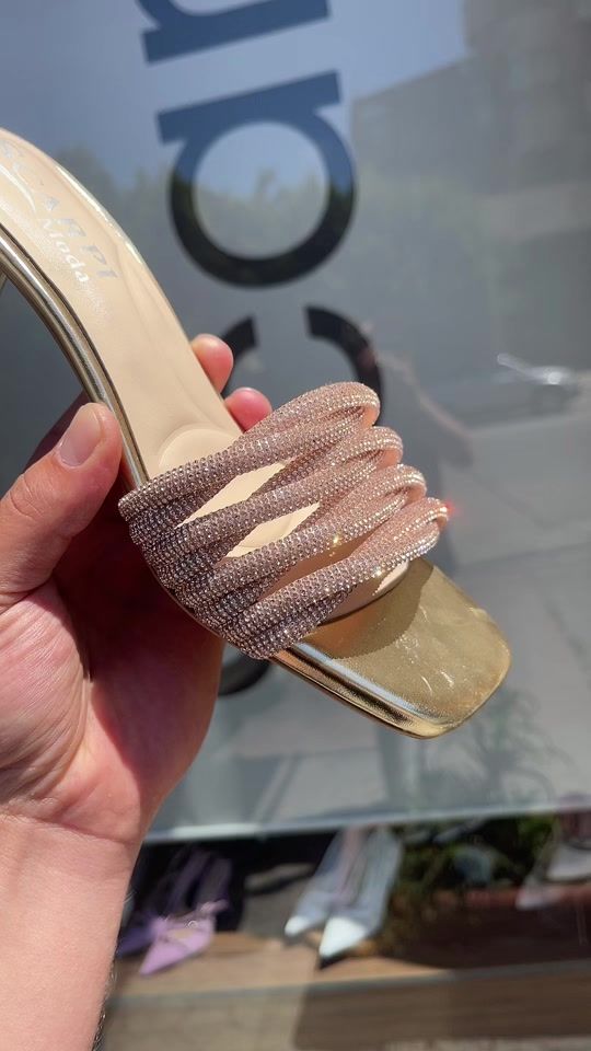 TikTok video thumbnail by scarpimoda
