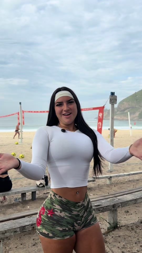 TikTok video thumbnail by larissaflor_