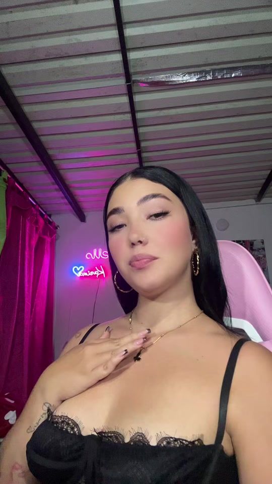 TikTok video thumbnail by karinaarellano883