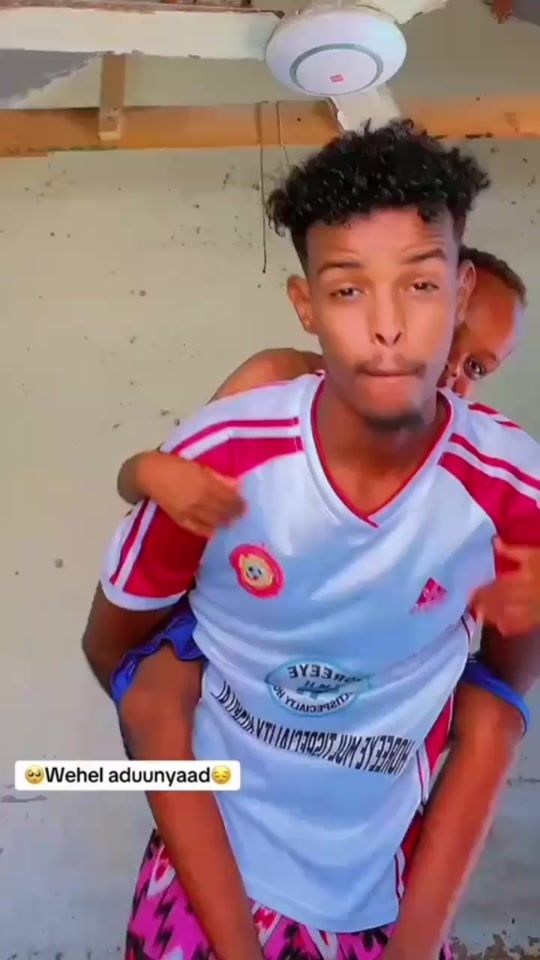 TikTok video thumbnail by aabe_io_hooyo