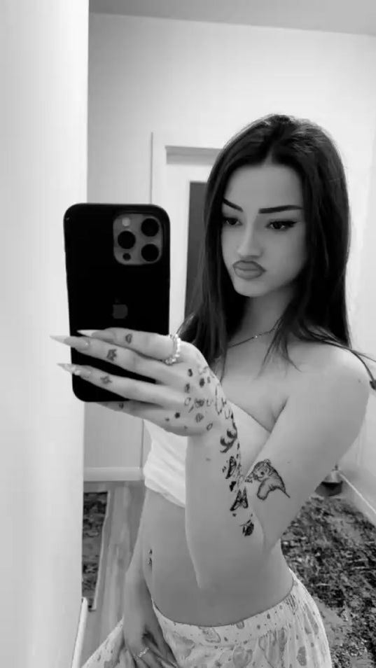 TikTok video thumbnail by veneraaa_05