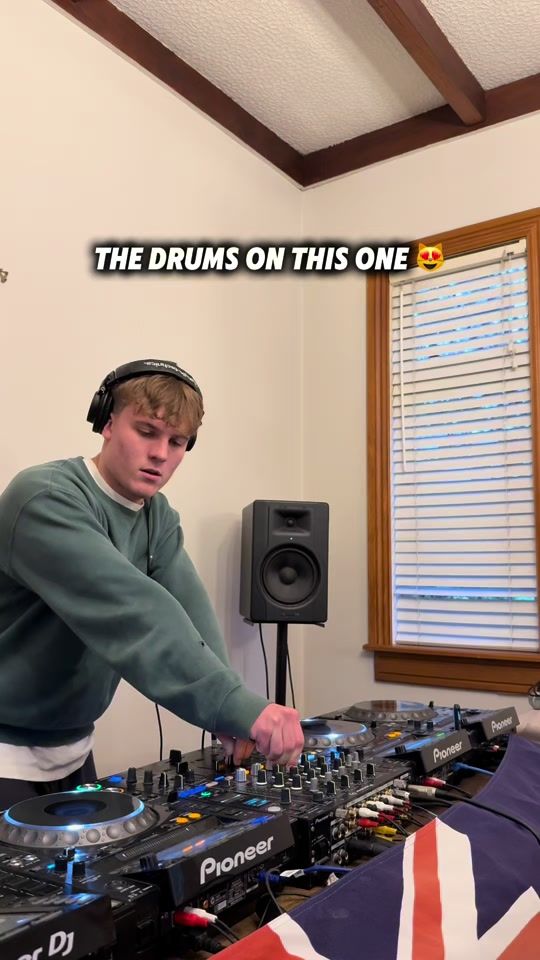 TikTok video thumbnail by resonatednb