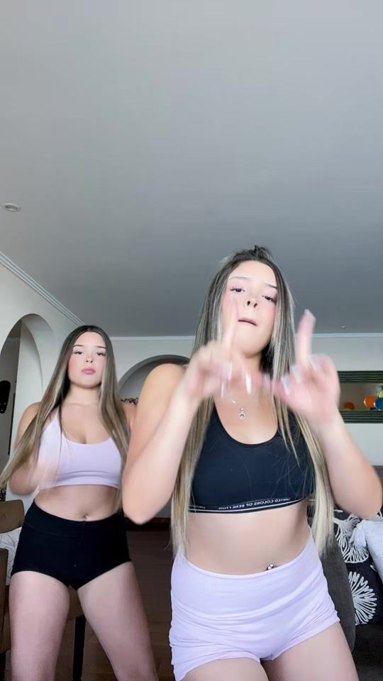 TikTok video thumbnail by mellis_dance