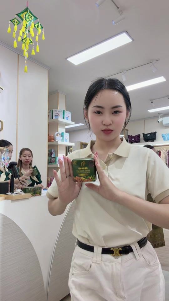 TikTok video thumbnail by laretv0
