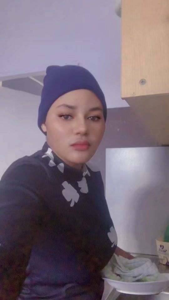 TikTok video thumbnail by glorieusebazongo