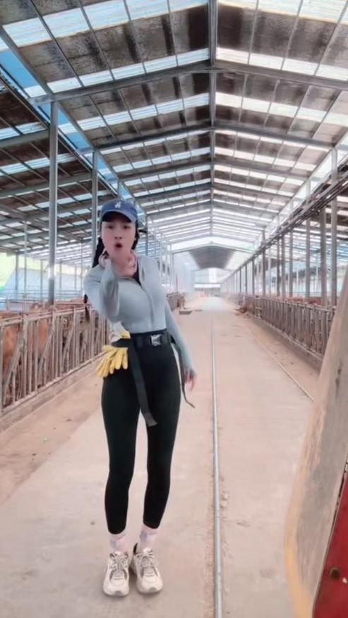 TikTok video thumbnail by 1990_supannee