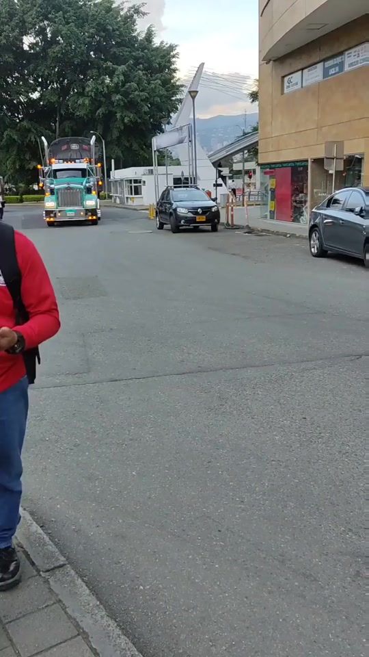 TikTok video thumbnail by santitrucks0