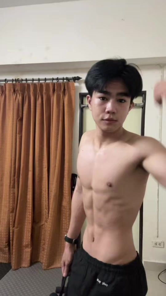 TikTok video thumbnail by mooping566