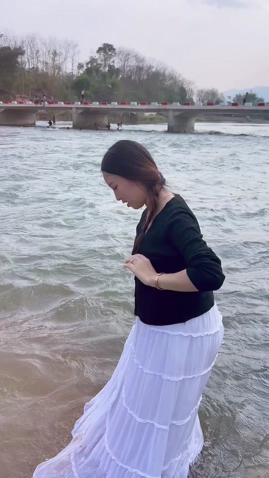 TikTok video thumbnail by paj.ntaub.lis1