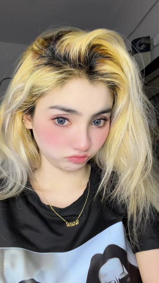 TikTok video thumbnail by emileyhieya30