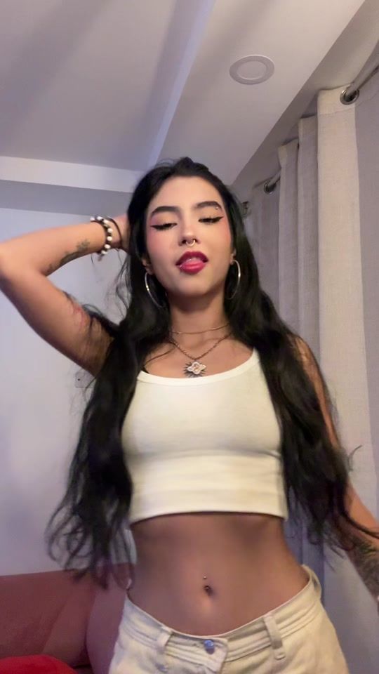 TikTok video thumbnail by valerixxd