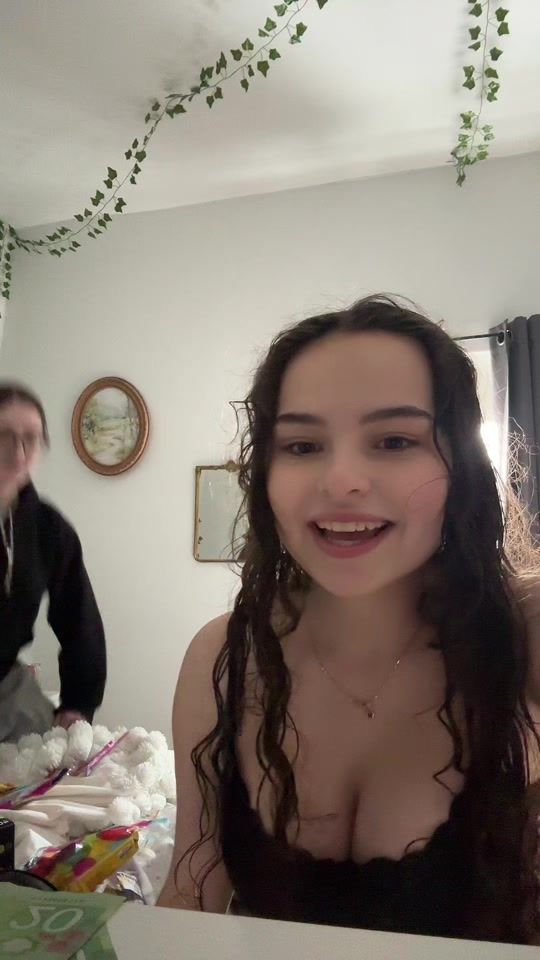 TikTok video thumbnail by delph_ine35