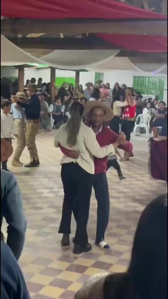 TikTok video thumbnail by lucia_brc_
