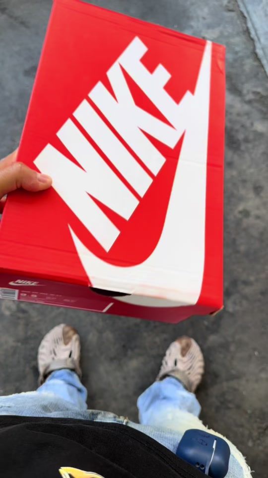 TikTok video thumbnail by ariel_sneaker
