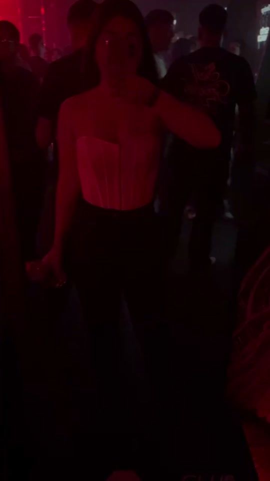 TikTok video thumbnail by thaira.antonia._