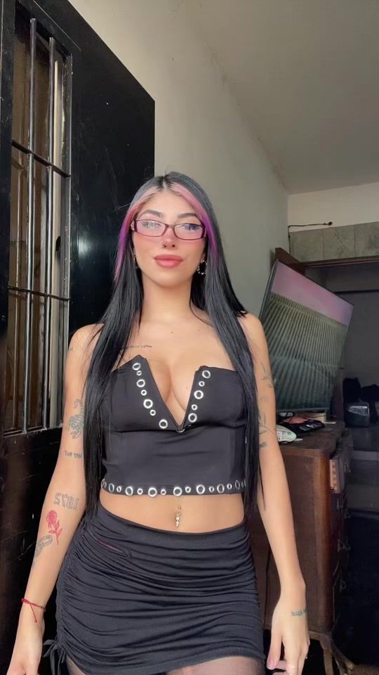 TikTok video thumbnail by beloliveri
