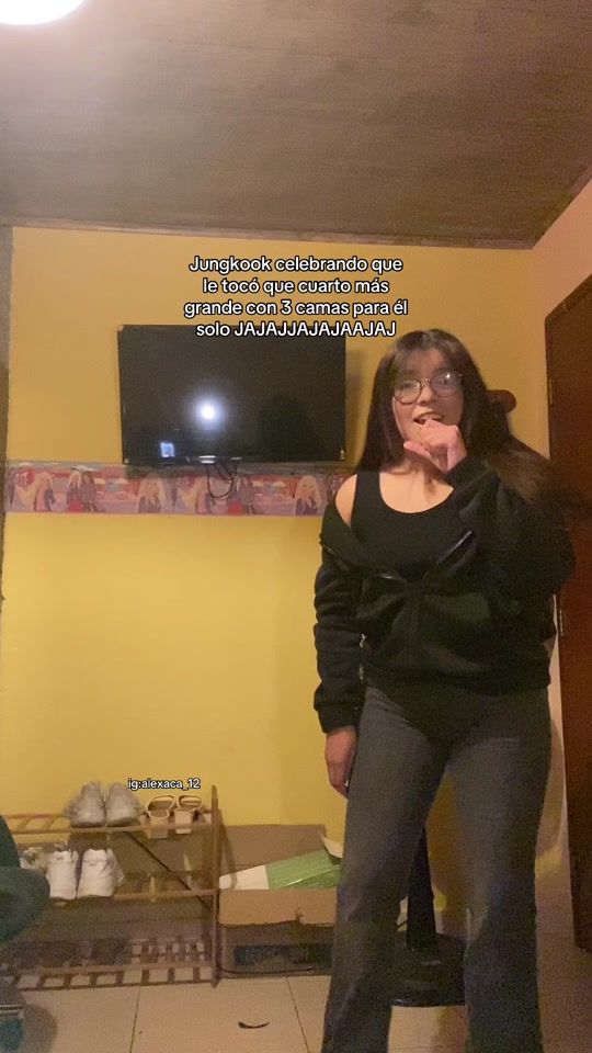 TikTok video thumbnail by alexaca_
