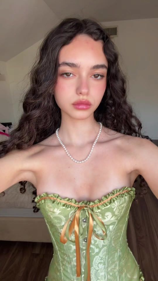 TikTok video thumbnail by nathalie_roth