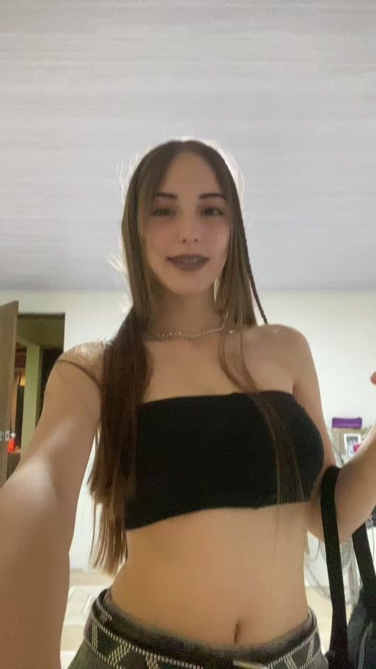 TikTok video thumbnail by vvalen__a