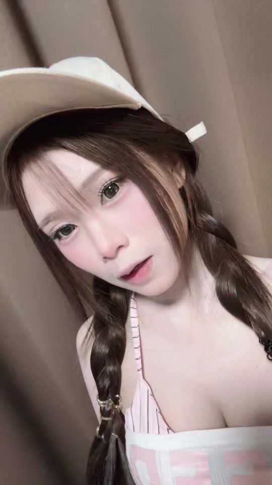 TikTok video thumbnail by emmyiill