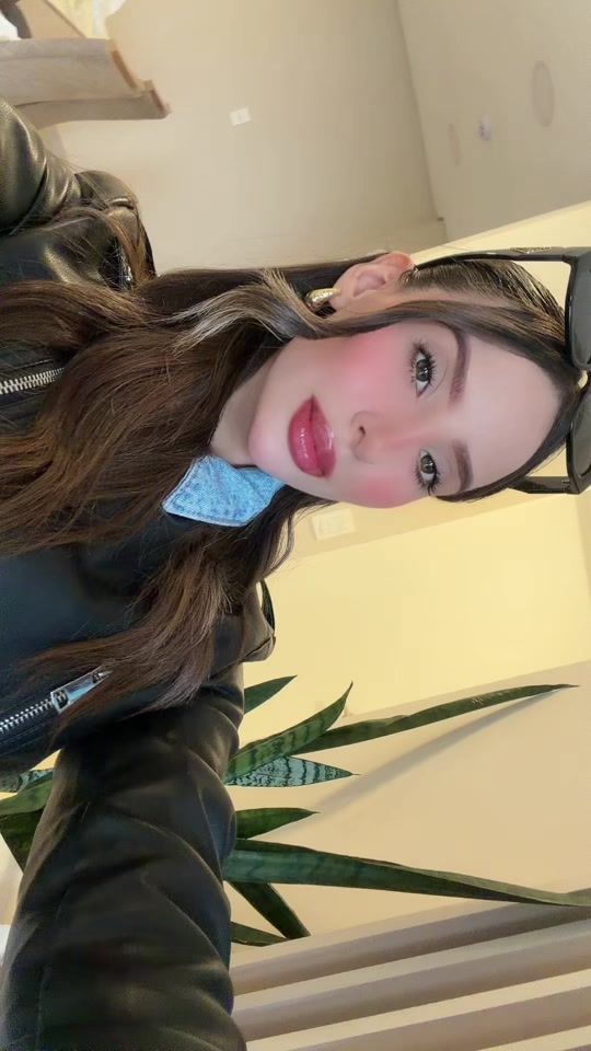 TikTok video thumbnail by lauriverosss