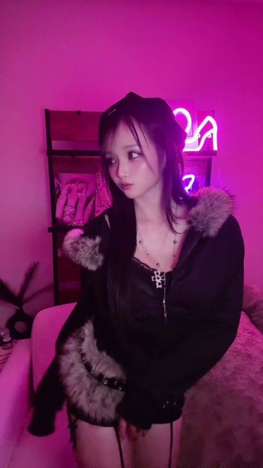 TikTok video thumbnail by hitomimimi_604